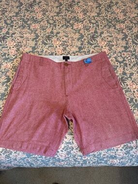 J. Crew Men's Barn Red Heathered Flat-Front Shorts/Size 36"